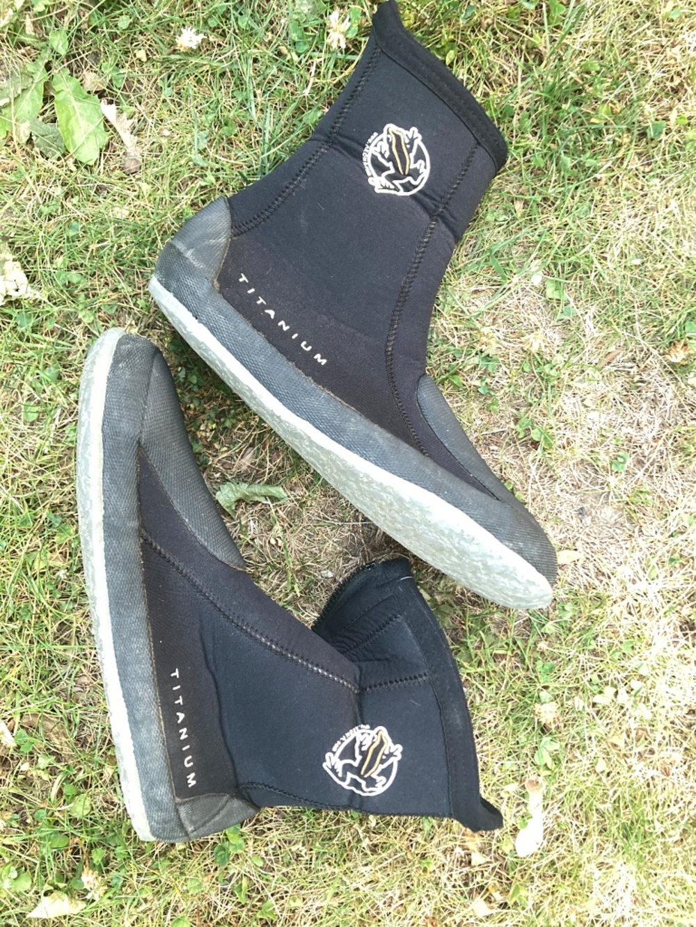 Titanium 7 Dive Boot - Picture 2 of 7